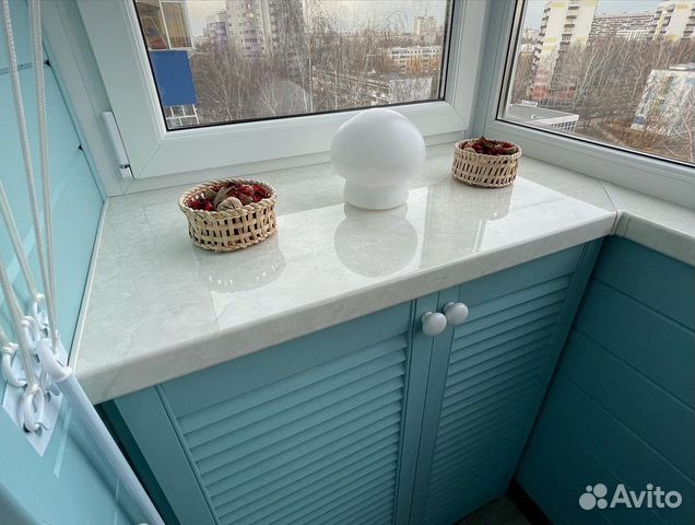 Подоконник с акриловым покрытием