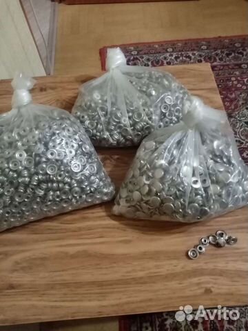 Металлические пуговицы - заклёпки