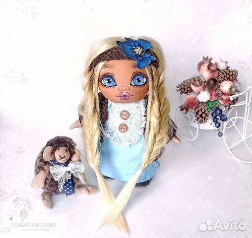 Текстильная интерьерная кукла