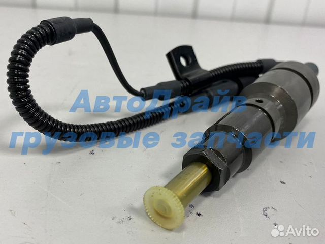 Форсунка в сборе Man Тгс Тгх двигатель D2866