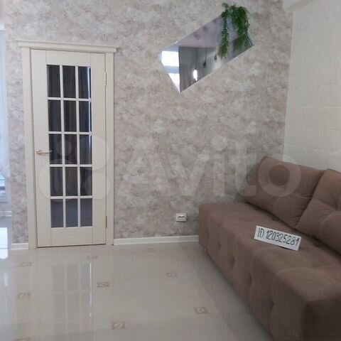 2-к. квартира, 35 м², 1/10 эт.