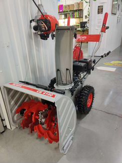 Снегоуборщик Ресанта, бензиновый самоходный 7 л.с