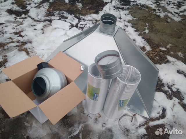 Комплект вытяжного оборудования, вытяжка