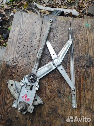 Стеклоподъемник передний пр. механич Corolla AE110