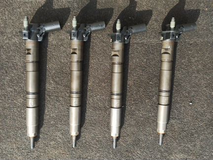 Топливная форсунка VAG