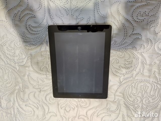 iPad 3 (Wi-Fi + Cellular)