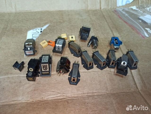 Головки винила