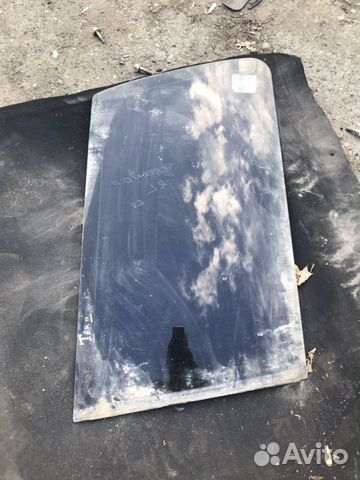 Стекло кузовное глухое левое для Nissan Terrano II