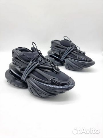 Кроссовки balmain