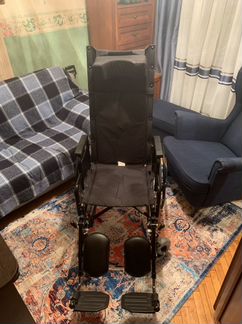 Новое кресло-коляска для инвалидов и детей инвалид