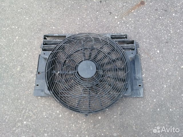 Диффузор вентилятора кондиционера BMW X5 e53