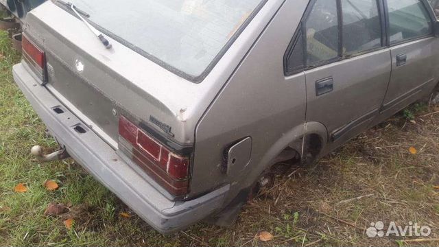 Крыло заднее правое Nissan cherry