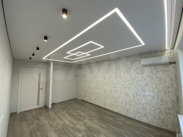 2-к. квартира, 56,2 м², 3/10 эт.