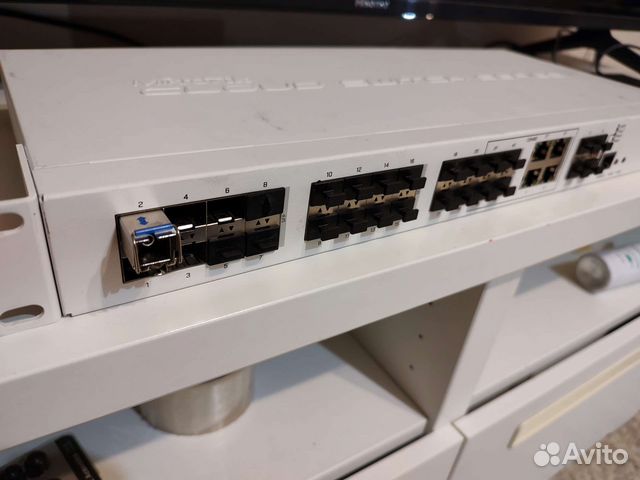 Свитч оптический Mikrotik CRS328-4C-20S-4S+RM