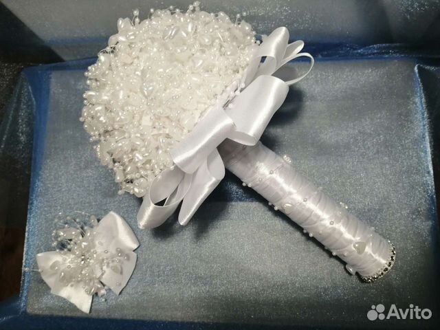 Букет - дублер для невесты +бутоньерка для жениха