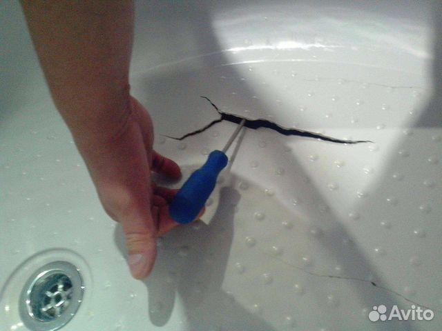 Реставрация ванн. Устраняем сколы, дыры, трещины