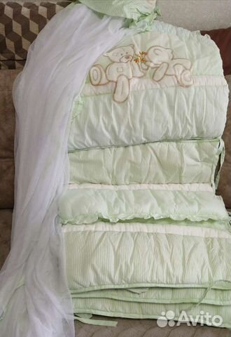 Комплект бортиков и балдахин в детскую кроватку