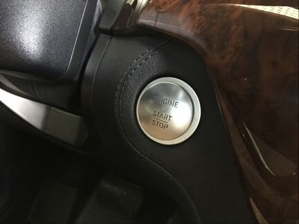 Кнопка Keyless Go Mercedes Benz