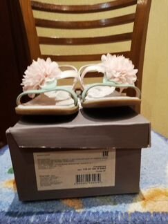 Шикарные босоножки Gulliver