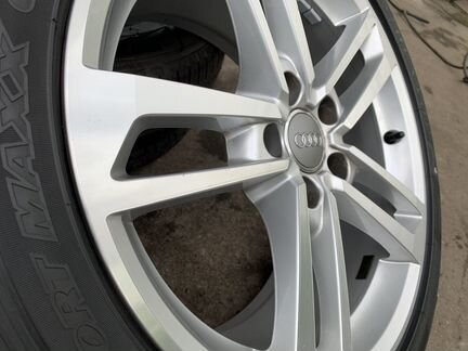 Колеса лето R18 Audi TT TTS оригинал 8S0601025E