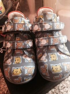 Детские ботинки. Новые