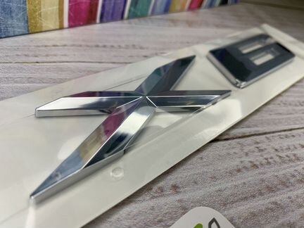 Эмблема bmw X5 / X6 хром и черная