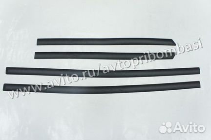 Резиновые молдинги на двери Гранта, Калина, Датсун