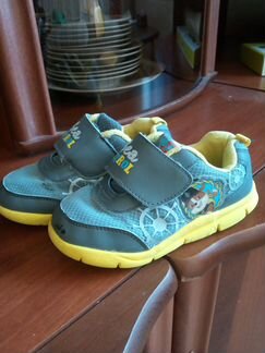 Кроссовки на мальчика с Крепышом 28 размер