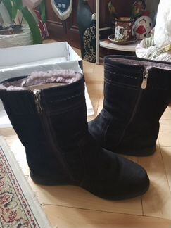 Продам женские зимние полусапоги