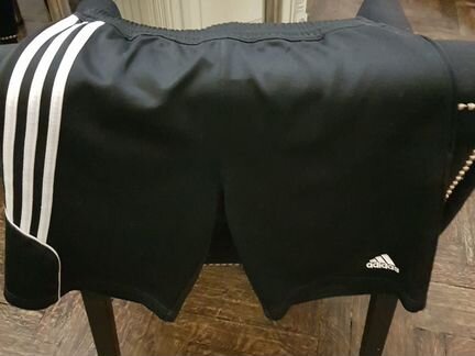 Мужские шорты Adidas