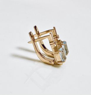 Золотые серьги с топазами