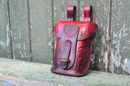 Пошив изделий из кожи