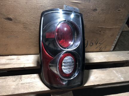 Фонарь Lincoln Navigator 97-02