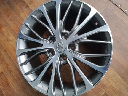 Диски на toyota r17 5x114.3 новые