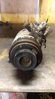 Компрессор кондиционера Lexus LS430 3uz-fe