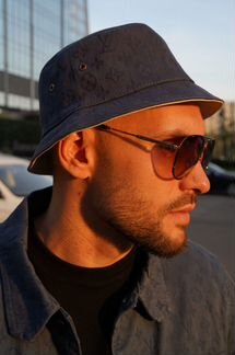 Панама двусторонняя кепка Louis Vuitton LV