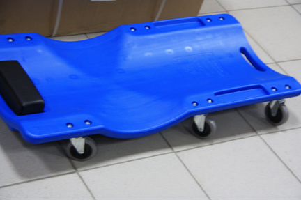 Лежак подкатной