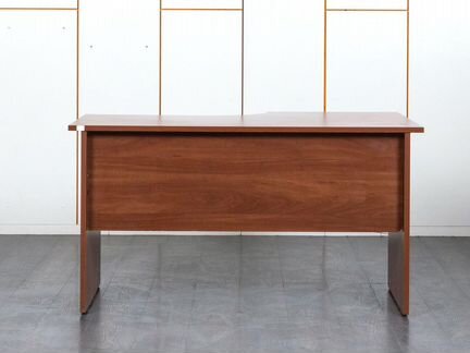 Стол офисный. Офисная мебель б/у