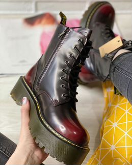Женские ботинки Dr martens