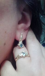 Новый золотой комплект с топазом