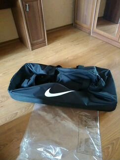Новая сумка Nike