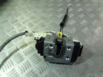 Замок двери передней правой Мерседес 204 212 218