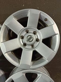 Диски бу оригинал R18 N на Nissan