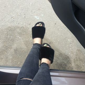 Норковые тапочки