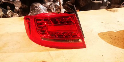 Audi a4b8 седан фонарь задний левый наружний