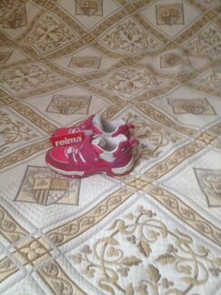 Красивые,Новые кроссовки