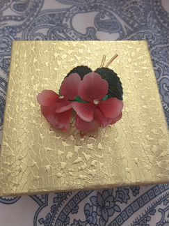 Фиалки.Розовые.Брошь. Винтаж.Германия