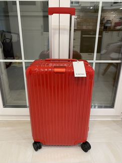 Самый топовый чемодан rimowa