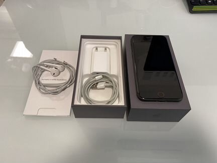 iPhone 8 64gb