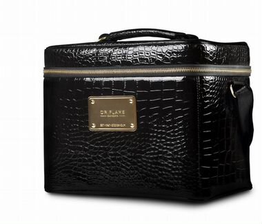 Черный лаковый бьюти-кейс Oriflame, Орифлейм